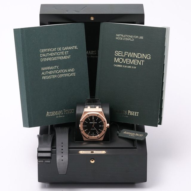 Audemars Piguet Royal Oak 15400OR.OO.D002CR.01 Image 7